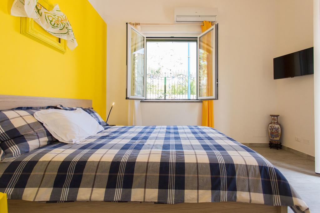 Nonna Anna Rooms Palermo Bagian luar foto