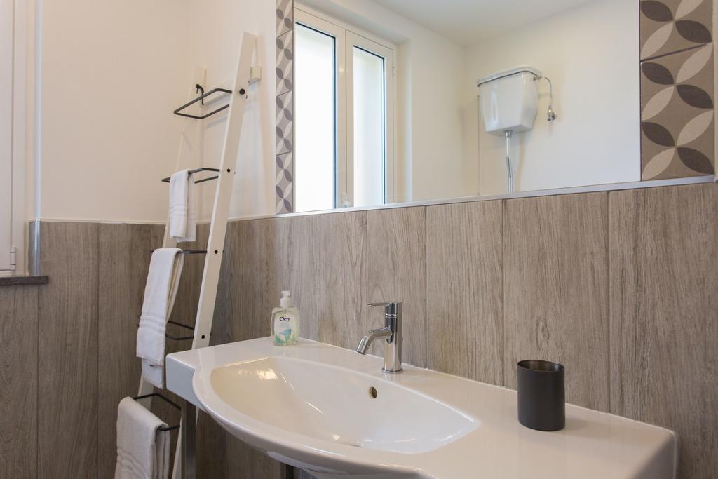 Nonna Anna Rooms Palermo Bagian luar foto