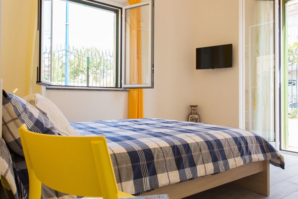 Nonna Anna Rooms Palermo Bagian luar foto