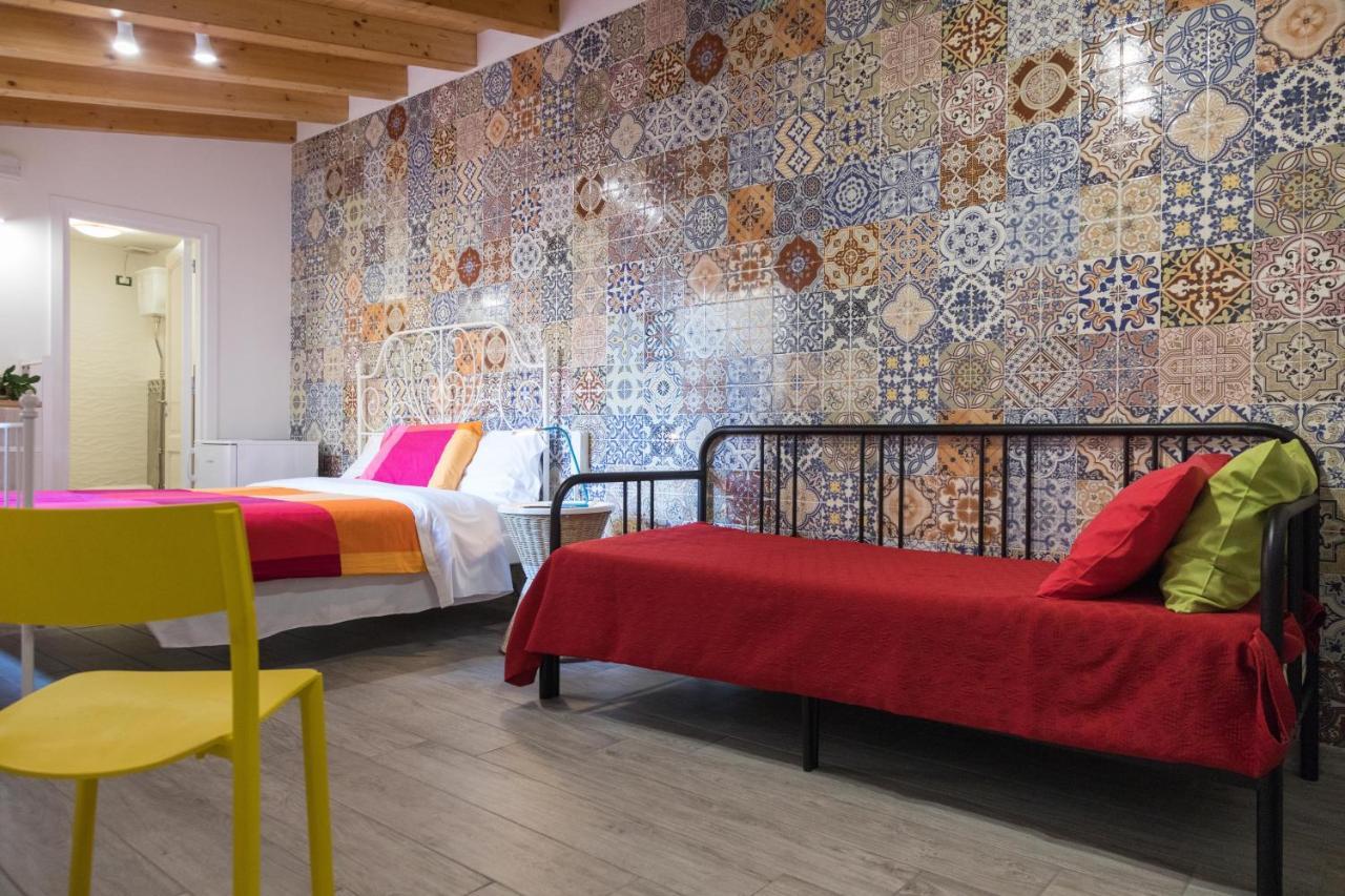 Nonna Anna Rooms Palermo Bagian luar foto